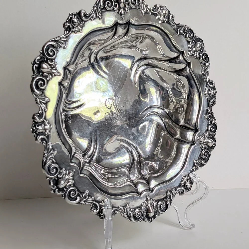 Meriden Britannia Company Sterling Silver Foliate Scrolls Art Nouveau Bowl 8.5" - Picture 7 of 12